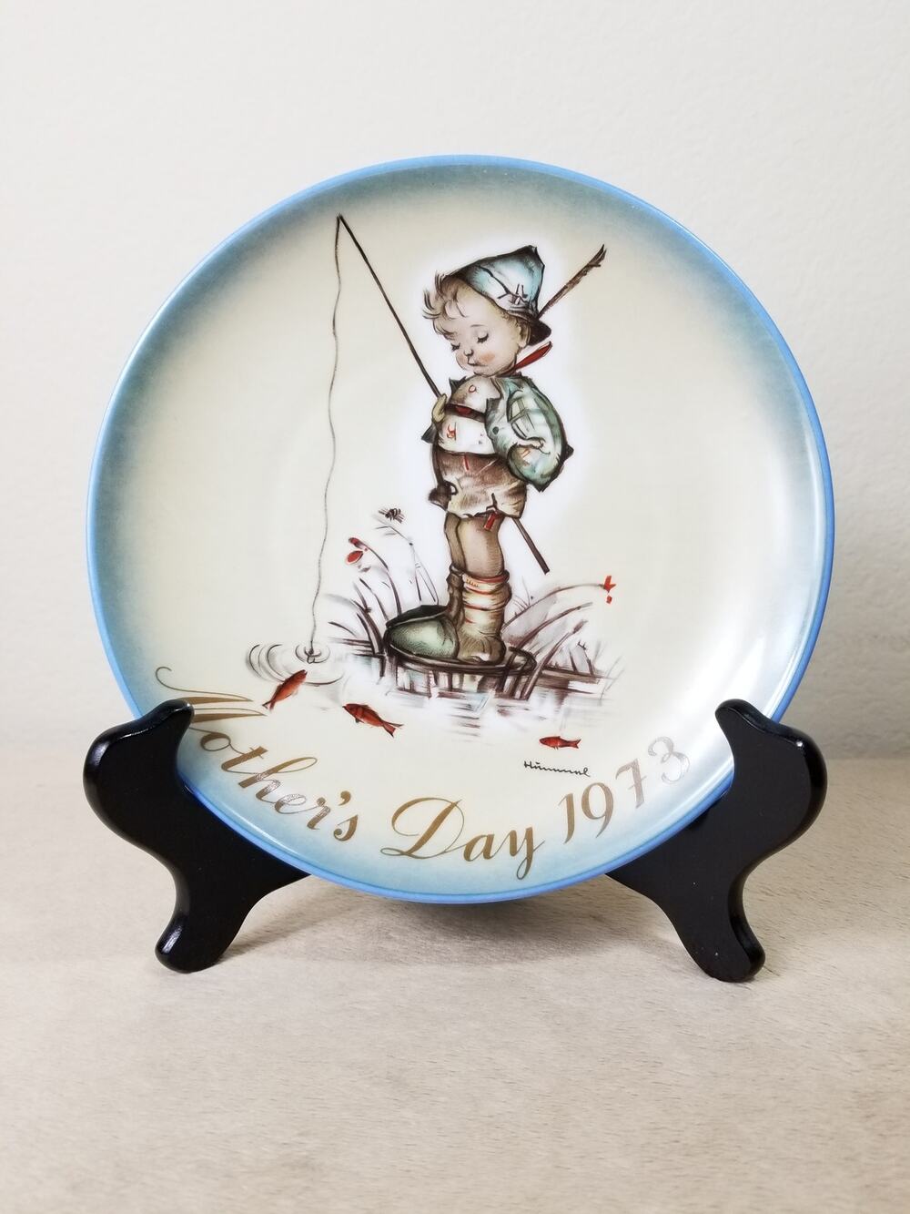 Hummel Mother's Day Plate 7 3/4" The Little Fisherman 1973 Made in West Germany